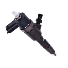 Load image into Gallery viewer, Fuel Injector Suitable For Kubota Tractor L3301 / L3901 / L4060 / L4701 0445110775-2