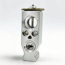 Load image into Gallery viewer, OE SY515-A0110 Automotive Air Conditioning Expansion Valve for Peugeot 206/405