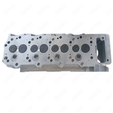 Load image into Gallery viewer, Mitsubishi Pajero II / Space Gear / L200 / L300 2.8D 4M40 / 4M40T Cylinder Head 1993.11-1999.10 (OEM ME202621) - image 2