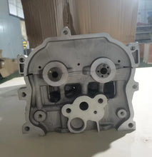 Load image into Gallery viewer, MR18 MR18DE Aluminum Alloy Engine Cylinder Head 11040-EE00A 11040-ED80A Bare Cylinder Head for Nissan Tiida Livina 1.8L