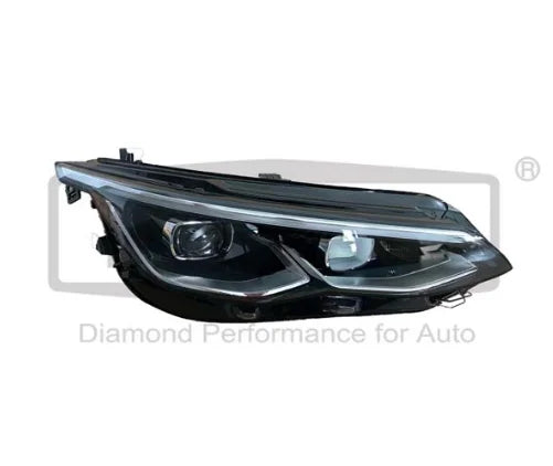 VW Bora 2016–2018 Headlight Assembly 18G941031 / 18G941032