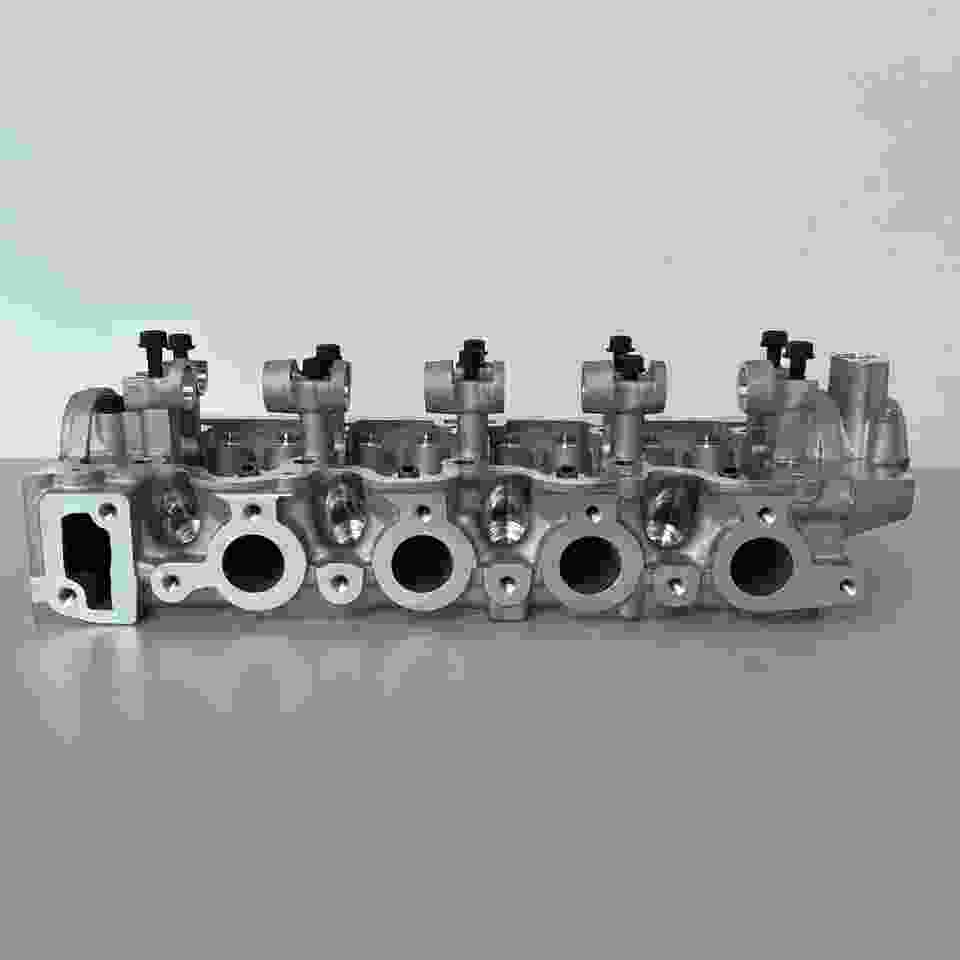 Auto Engine Parts G4EH G4EA Cylinder Head Assembly CVVT 1.4L for Hyundai Getz Accent Kia Rio 22100-22620 22100-22621