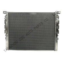 Load image into Gallery viewer, Car Radiator for Fits BMW 530i 540i xDrive G30/G31 2017-2018 740i G11/G12 2017-Radiator 13634