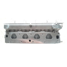 Load image into Gallery viewer, 1.6L X14XE X16XE X16XEL Engine Cylinder Head for Opel Opel Corsa Astra Tigra Vectra Zafira