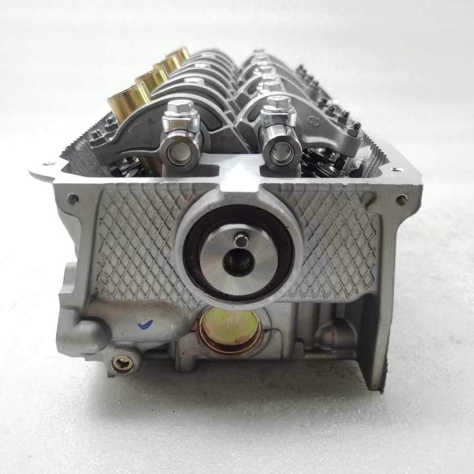 Complete 4G18 Cylinder Head Assembly MD344154 MD344160 for Mitsubishi Lancer Space Star Proton Waja 1.6 Engine