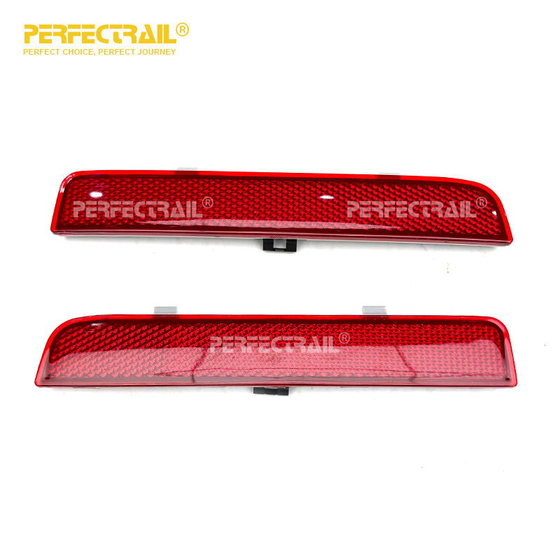 PERFECTRAIL LR006348 LR006349 Auto Parts Rear Bumper Reflector for Land Rover Range Rover III L322 Freelander 2 L359