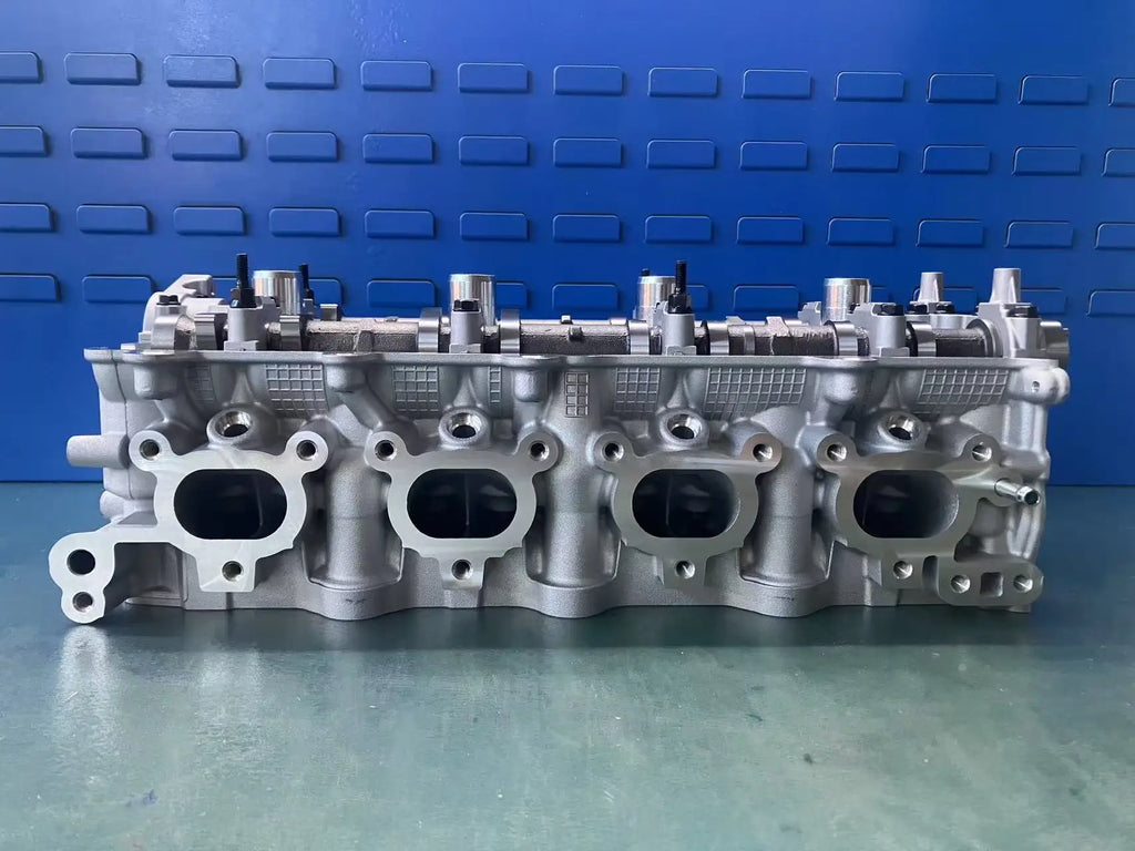 J20B Engine Cylinder Head for SUZUKI SX4 GRAND VITARA 11100-57L00 11100-77E00