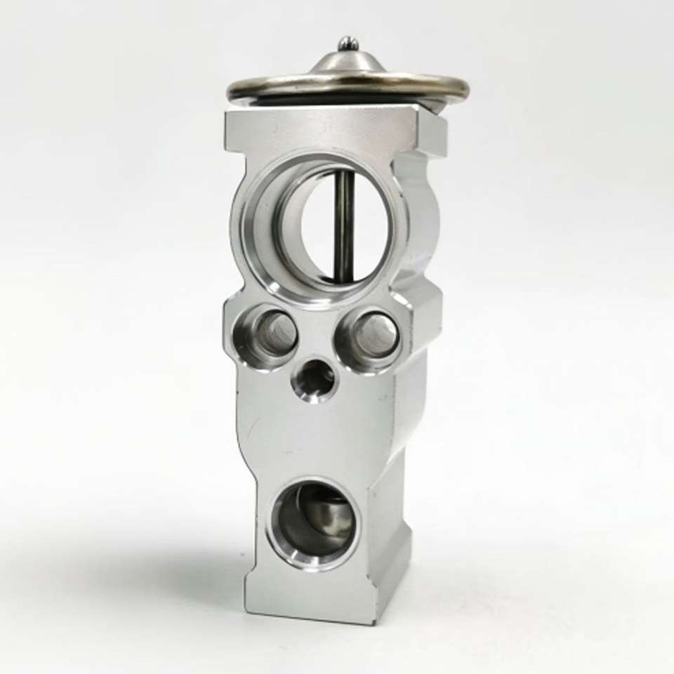 OE 8106100AGW01A Automotive Air Conditioning Expansion Valve for Haval Jolion & Changan CS55 PLUS