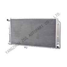 Load image into Gallery viewer, Car Radiator for Chevrolet Caprice Impala / Buick Commercial Chassis Roadmaster / Cadillac Commercial Chassis Fleetwood