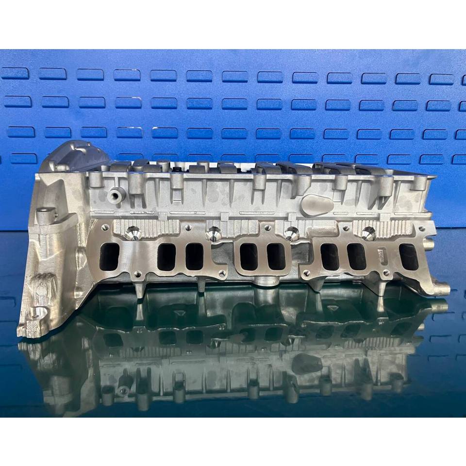 FXFA ZSD D2FA D4FA D0FA F4FA Bus Van Diesel Engine Cylinder Head for Ford Transit Platform Chassis 2.4L 16V 908766 908266