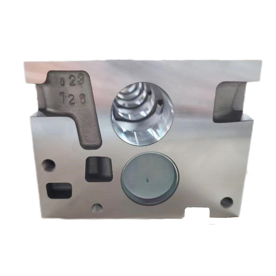E7J Engine 1.4L Cylinder Head 7701470603 8200476217 for Renault MEGANE CLIO SCENIC KANGOO