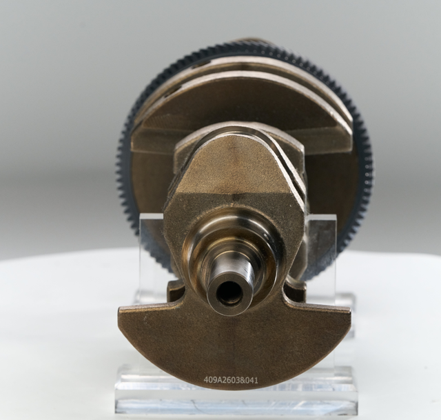 204PT crankshaft OE LR070360