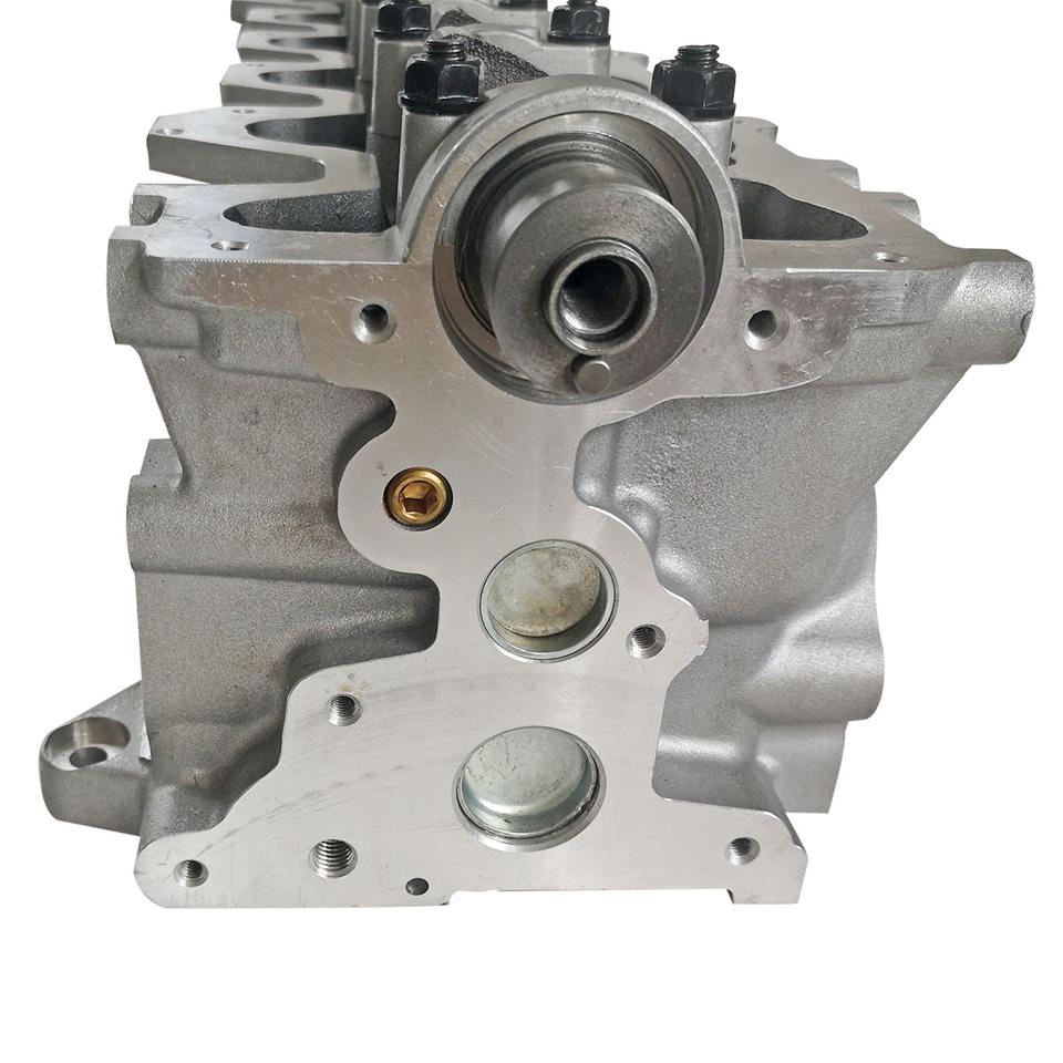 RD28T RD28 Complete Cylinder Head Assy for Nissan Patrol 2826cc 2.8TD 11040-20V02 908501 SOHC 12v