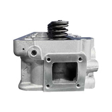 Load image into Gallery viewer, Auto Engine Parts A2741003010 TKG100301068 Cylinder Head Complete for Ford GAZ 274