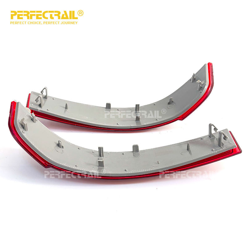 PERFECTRAIL 1648201174 1648201274 Auto Parts Rear Bumper Reflector Light for Mercedes Benz GL-Class X164 GL320 GL450 GL550