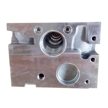 Load image into Gallery viewer, K7J Engine Cylinder Head 7701472681 7701470256 7701467572 for Renault M Egane R19 KANGOO CLIO
