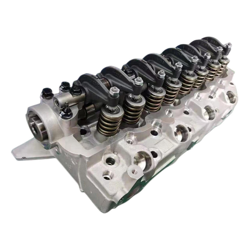 Aluminum 4D56 Engine Cylinder Head for Mitsubishi Pickup K74T L200 Diesel Pajero Montero V44 4D56 MD303750 MR984455 MD185926