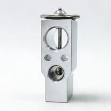 Load image into Gallery viewer, OE 4M0820679A Air Conditioning Expansion Valve for Audi E-Tron, Q5L, Q7