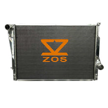 Load image into Gallery viewer, Custom Car Radiator for BMW M3 3.2L L6 3246cc -ci 2001-2006