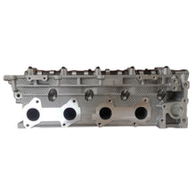 Load image into Gallery viewer, D4CB 22100-4A060 16V Diesel Engine Motor Complete Cylinder Head for Hyundai H1 Starex Kia Sorento 2.5 CRDI VGT 2012