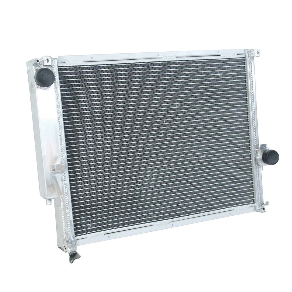 Aluminum Radiator for BMW 320i 323Ci 323i 323is 323ti 325i 325is 328i 328is M3 Z3 1992-2001 Water tank