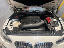 Load image into Gallery viewer, BMW F30 335i xDrive F32 435i M235i F87 M2 N55 3.0L Cold Air Intake System Kit - Black and Red