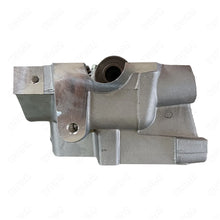 Load image into Gallery viewer, Toyota Hilux / Celica / Cressida / Land Cruiser 70 Pickup 2.4 EFI 4WD 22R / 22R-E Cylinder Head 1989.01-1997.07 (OEM 1110135060) - image 6
