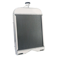 Load image into Gallery viewer, 8N8005 Tractor Radiator for Ford 2N 8N 9N Black 3 Row Aluminum