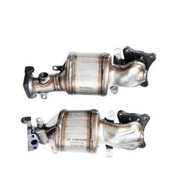 Honda Accord Catalytic Converter  High Quality Front Three Way Catalytic Converter for Honda Accord 7th Generation 3.5L V6 Exhaust Replacement Part