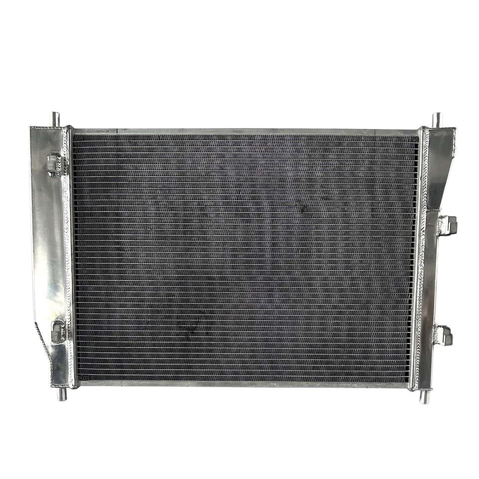 Aluminum Radiator for Chevrolet Corvette SSR C6 Saab 9-7x 2005-2013 Water tank