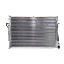 Load image into Gallery viewer, Custom Car Radiator for BMW M3 3.2L L6 3246cc -ci 2001-2006