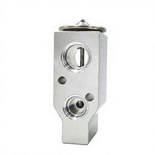 Load image into Gallery viewer, S9005 OE K01900004 Air Conditioning Expansion Valve for Rexton