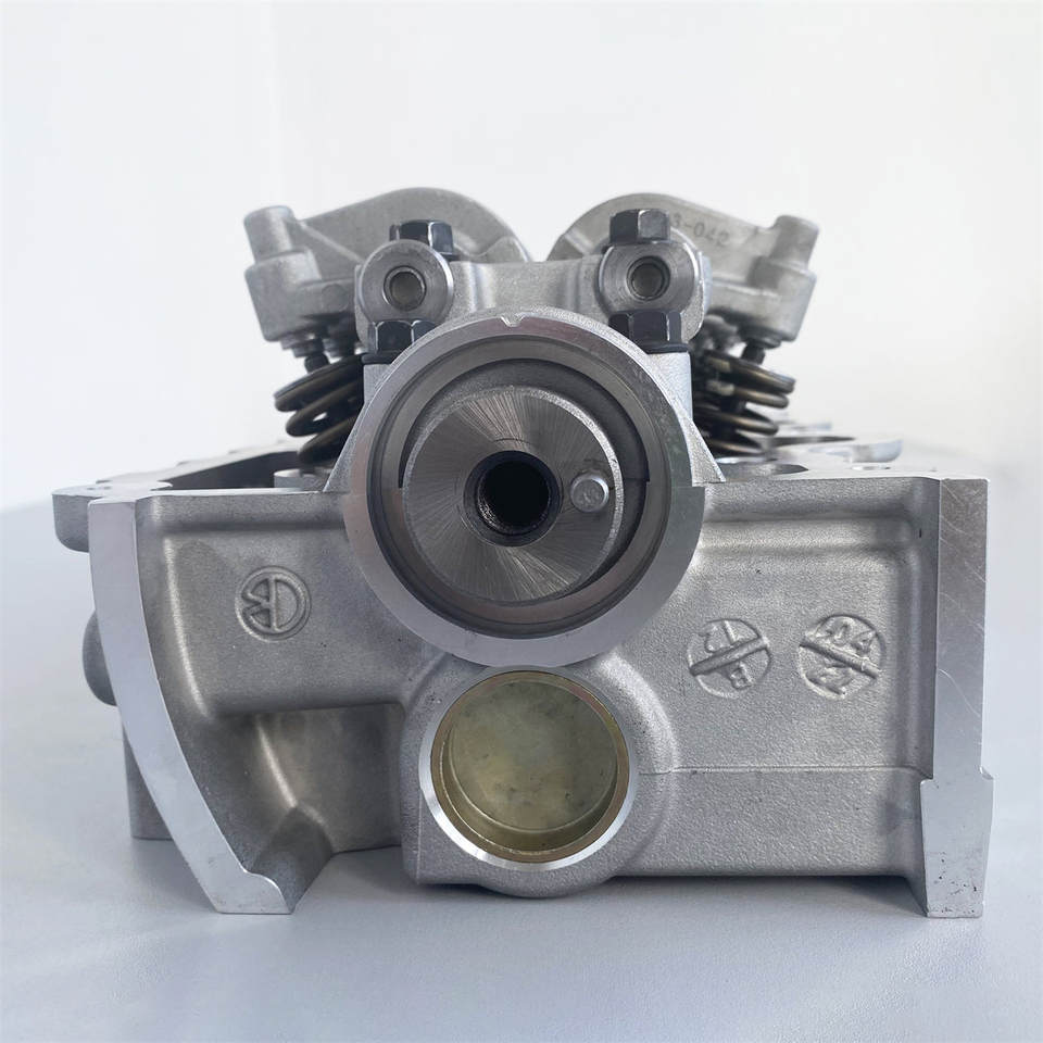 G4EK Engine Cylinder Head 22100-22100 22100-22101 22100-22150 for Hyundai Accent 1.5L Engine Parts 12V 1495CC