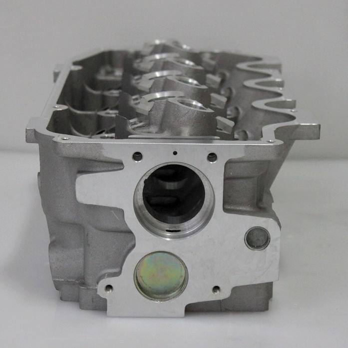 1.6L 8V SQR480EF SQR480 Engine Cylinder Head 480EF-1003015MA 480E-1003010 for Chery A11 Amulet A15 1.6L