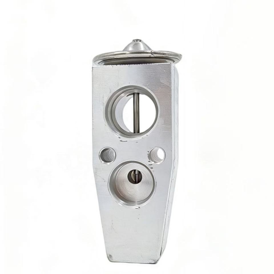 Automotive Air Conditioning Expansion Valve OE 68138269AB for 1500/2500/3500/4500/5500