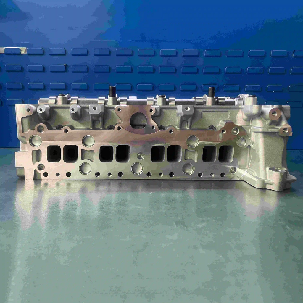 908734 A6510105511 6510103220 OM651940 Engine Cylinder Head for Mercedes Benz C CLASE S CLASE VITO 16