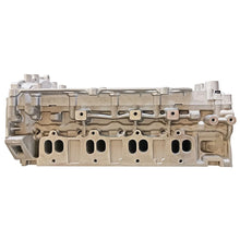 Load image into Gallery viewer, High Performance M9R 2.0 dCi Engine Cylinder Head Aluminum Alloy OE 7701476532 for Renault Trafic Nissan X-Trail 16V Parts