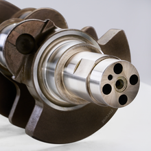Load image into Gallery viewer, Navistar VT(6.0L)V8 crankshaft OE 3C3Z6303AARM