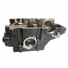 Load image into Gallery viewer, Isuzu NPR / NQR / FVR Truck 4HK1 / 6HK1 24V Heavy Duty Cylinder Head 1994-2001 (OEM 8-97606996-0) - image 6