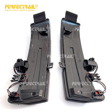 Load image into Gallery viewer, 2128109100 2128109000 Auto Parts LED Door Mirror Turn Signal Light Wing Lens Indicator Lamp for Mercedes Benz W176 W204 W212