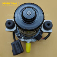 Load image into Gallery viewer, PERFECTRAIL 8TG012377-707 Wholesale Auto Parts Electric Brake Vacuum Pump for Bus