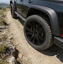 Load image into Gallery viewer, Ford Explorer 20 x 8.5J Cast Alloy Wheel 5x114.3 ET35 – Machined Black