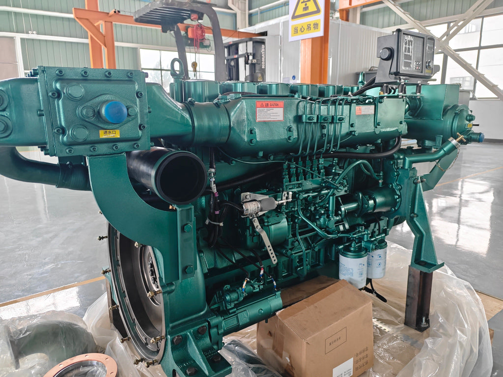 Sinotruck Marine Assembled New WD615 Series 350HP 2000rpm Marine diesel Engine with Marine Gearbox for Boat