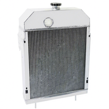 Load image into Gallery viewer, 4 Rows Radiator 361704R93 for Case International Farmall 300 &amp; 350