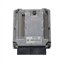 Load image into Gallery viewer, New High Quality ECU Engine Computer Board Replacement for 0261S05575 Touareg Cayenne Q7 3.0T 3.6L V6 7P0907560 China