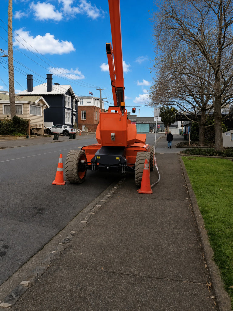 DINGLI BA28ERT 28m Electric Rough Terrain Articulating Boom Lift