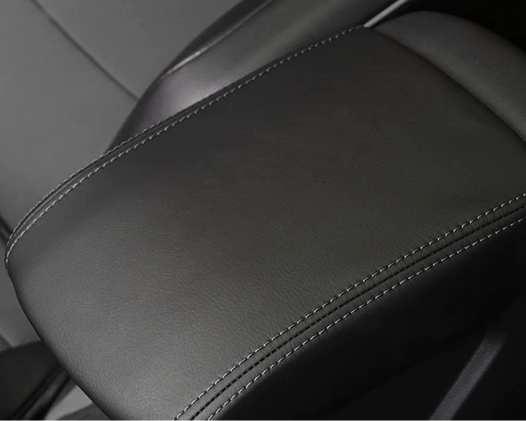 Premium Suede Leather Armrest Box Protector Cover for VW Golf 7 MK7 (2012–2019) – Central Console Interior Accessory – Multiple Color Variants Available