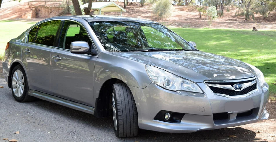 *NEW* DRIVING FOG LIGHT SPOT LAMP COVER for SUBARU LIBERTY 9/2009 - 2012 RIGHT