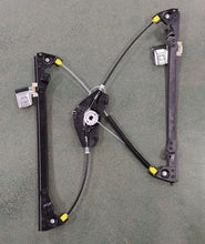 Load image into Gallery viewer, Front Right Window Regulator Without Motor for Mercedes W204 07-14, W212 09-16