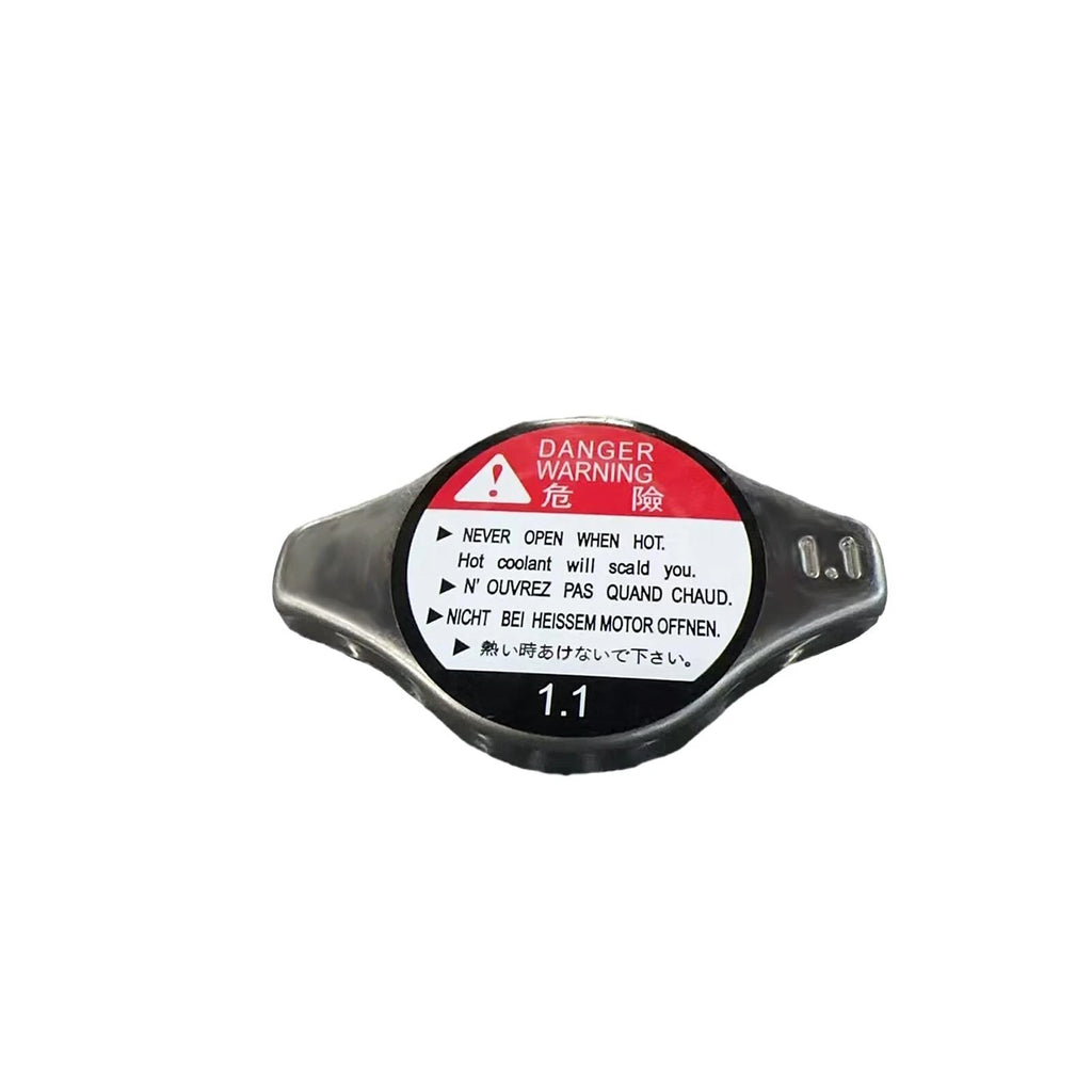 For Toyota Land Cruiser 2008-2019 VDJ200 SERIES AUTO / MANUAL RADIATOR W/ CAP